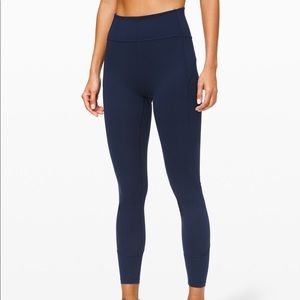 Lululemon NWT In Movement Tight 28” leggings, Navy